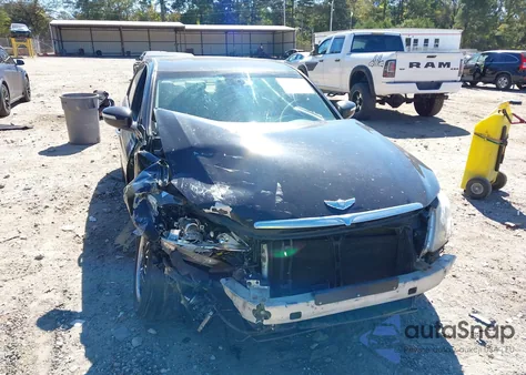 2011 Hyundai Genesis 4.6 z USA, uszkodzony, nr VIN KMHGC4DF6BU140315